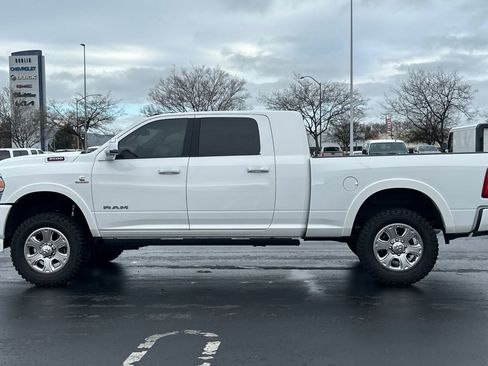 Used 2022 RAM 3500 Laramie image 7