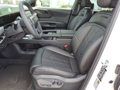 New 2027 Kia Telluride SX X-Pro AWD/4WD image 16