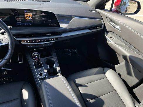 Certified 2024 Cadillac XT4 Sport image 15