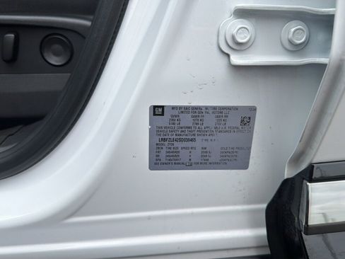 Used 2025 Buick Envision Sport Touring image 27