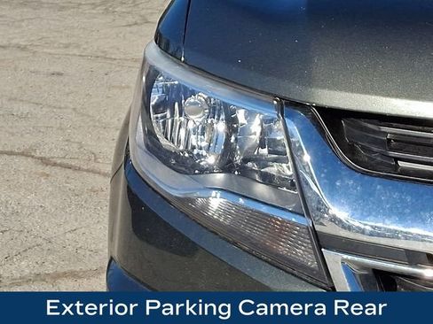 Used 2018 Chevrolet Colorado LT w/ LT Convenience Package image 11