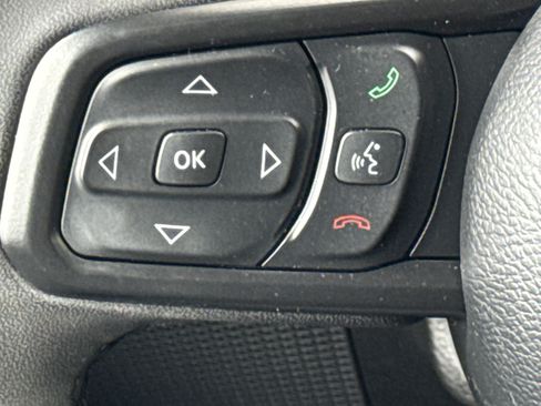 Used 2023 Jeep Wrangler Unlimited Sport AWD/4WD image 18