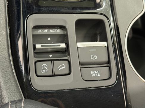 Used 2024 Honda Pilot Touring image 34