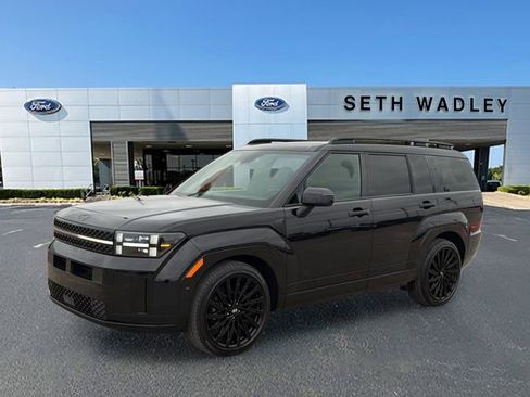 Used 2024 Hyundai Santa Fe Calligraphy image 3