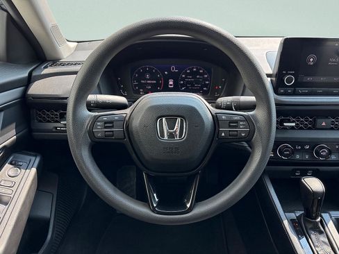Certified 2023 Honda Accord EX image 16