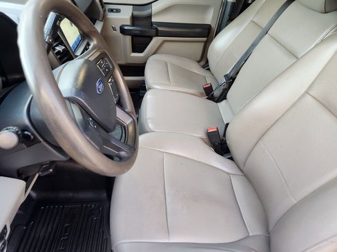 Used 2022 Ford F250 XL w/ Power Equipment Group image 14