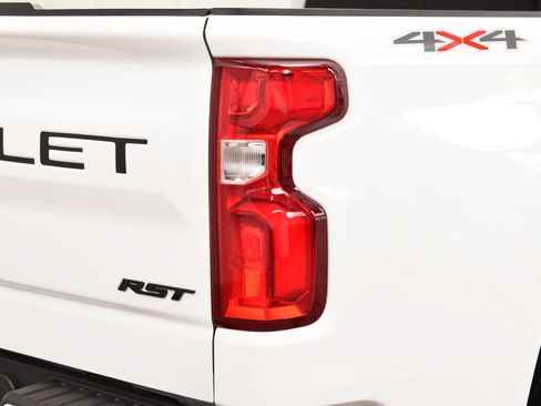 Used 2023 Chevrolet Silverado 1500 RST w/ Redline Edition AWD/4WD image 22