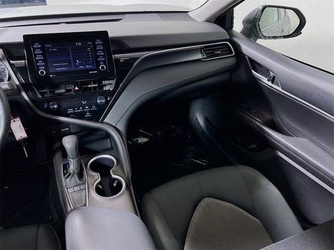 Certified 2024 Toyota Camry LE image 21