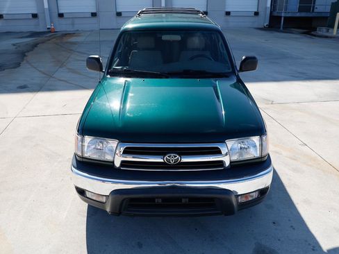 Used 2000 Toyota 4Runner 2WD image 21