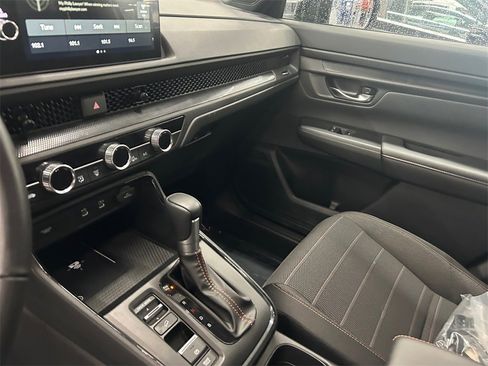 Used 2026 Honda CR-V Sport image 11