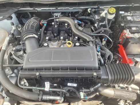 Used 2025 Ford Escape Active AWD/4WD image 30