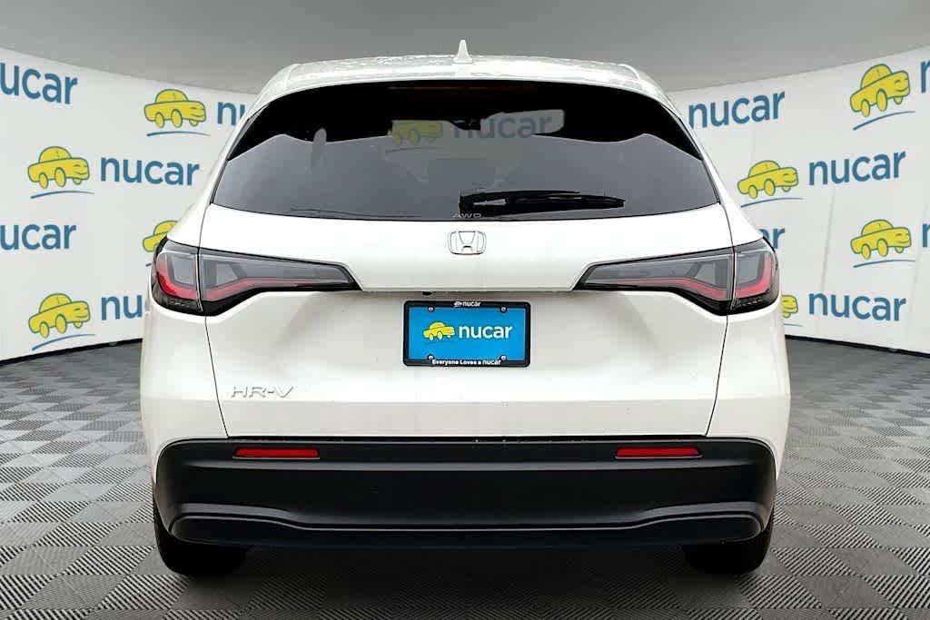 New 2026 Honda HR-V LX image 5