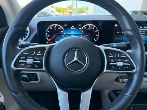 Certified 2023 Mercedes-Benz GLA 250 4MATIC image 28