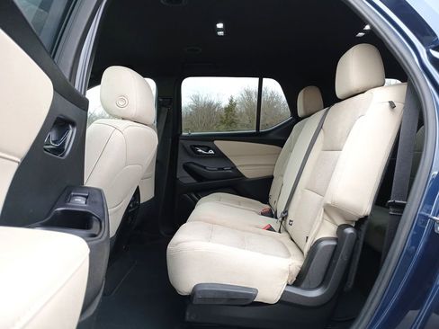 Used 2023 Chevrolet Traverse LS w/ Safety Package image 26