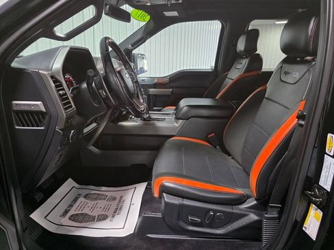 Used 2017 Ford F150 Raptor w/ Equipment Group 802A Luxury AWD/4WD image 9