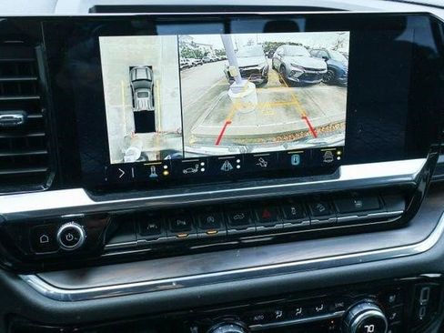 Certified 2023 GMC Sierra 1500 SLT w/ SLT Premium Plus Package image 5