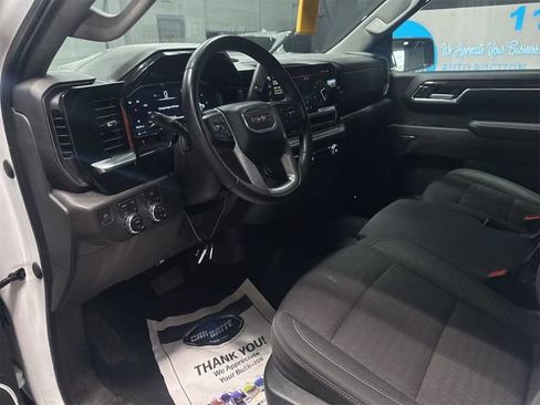 Used 2023 GMC Sierra 1500 Elevation w/ X31 Off-Road Package AWD/4WD image 5