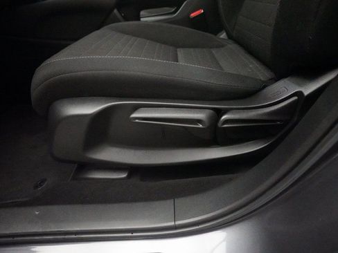 Used 2023 Honda HR-V LX image 28