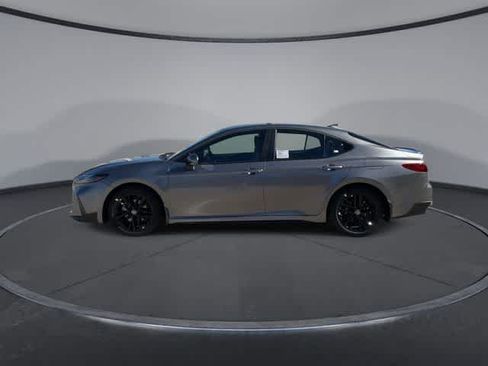 Used 2026 Toyota Camry SE w/ Convenience Package FWD image 5