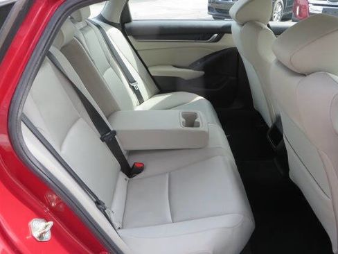 Used 2019 Honda Accord Hybrid image 32