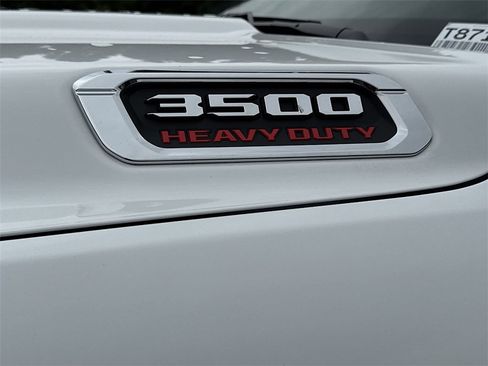 New 2025 RAM 3500 Tradesman w/ Chrome Appearance Group AWD/4WD image 30