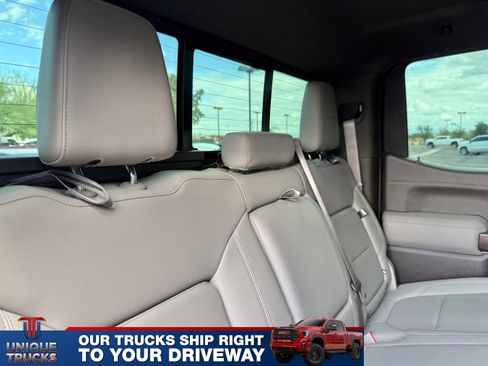 Used 2019 GMC Sierra 1500 SLT w/ SLT Premium Package image 26