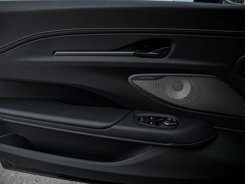 New 2026 Aston Martin V8 Vantage Roadster image 30