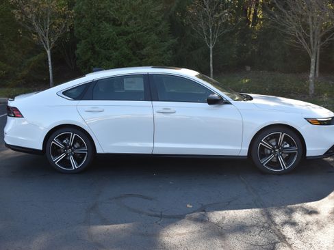 New 2026 Honda Accord Sport image 9