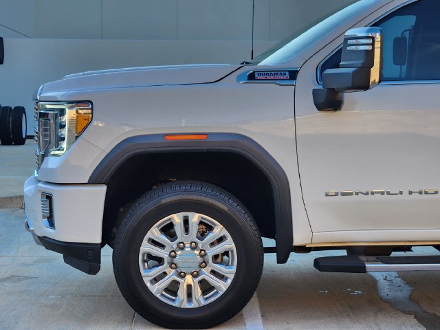 Used 2021 GMC Sierra 3500 Denali w/ Technology Package AWD/4WD image 10
