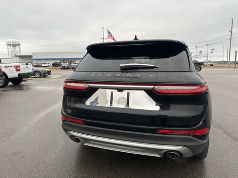 Used 2021 Lincoln Corsair AWD w/ Premium Package image 17