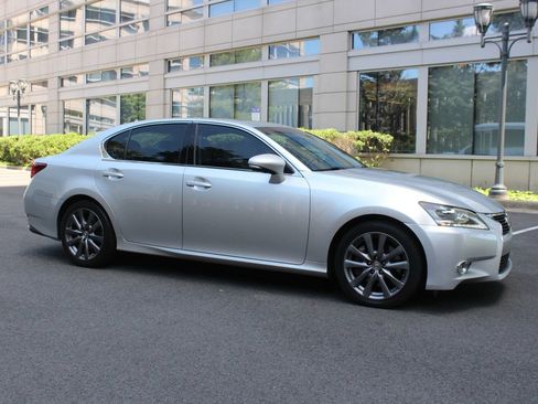 Used 2015 Lexus GS 350 RWD image 2