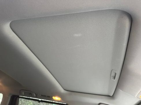 Used 2015 Toyota Highlander XLE FWD image 46