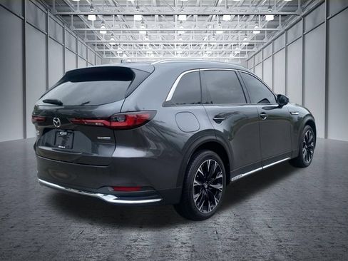Used 2024 MAZDA CX-90 Plug-In Hybrid w/ Premium Plus AWD/4WD image 4
