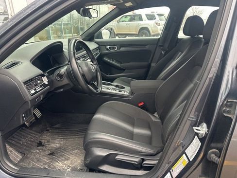 Used 2023 Honda Civic Sport image 10
