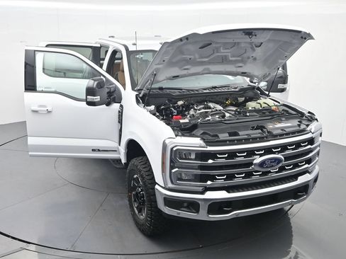 New 2026 Ford F250 Lariat w/ Tremor Off-Road Package AWD/4WD image 43