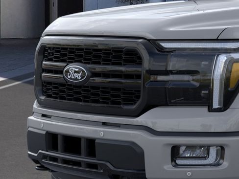 New 2024 Ford F150 Lariat w/ FX4 Off-Road Package image 17