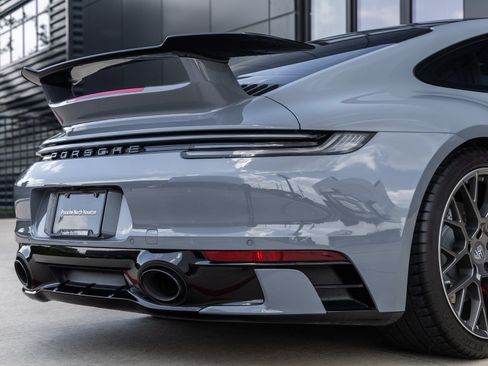 Certified 2024 Porsche 911 Carrera 4S AWD/4WD image 19