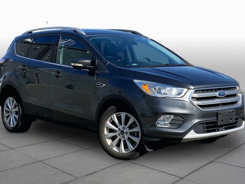 Used 2017 Ford Escape Titanium AWD/4WD image 3