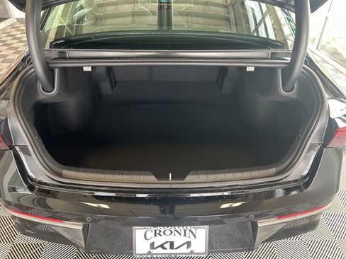 New 2026 Kia K5 LXS FWD image 10