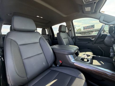 Used 2026 Chevrolet Silverado 3500 LT w/ All Star Edition AWD/4WD image 24