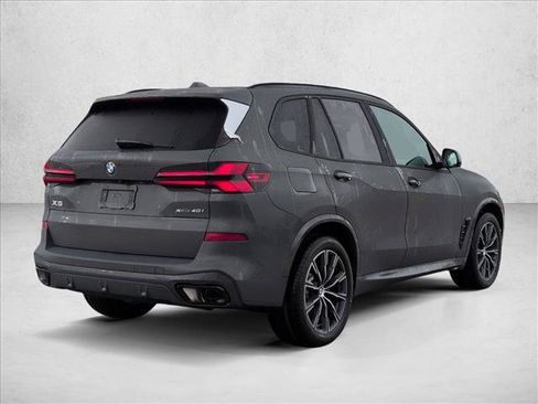 Used 2026 BMW X5 xDrive40i w/ M Sport Package AWD/4WD image 2