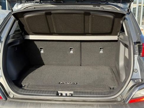 Used 2023 Hyundai Kona SEL w/ Convenience Package image 6