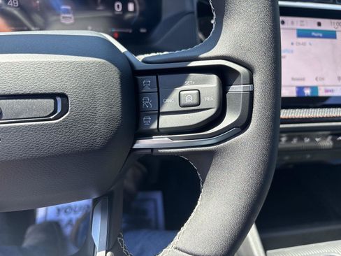 New 2026 Jeep Cherokee Overland AWD/4WD image 18