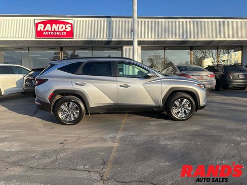 Used 2024 Hyundai Tucson Blue image 1