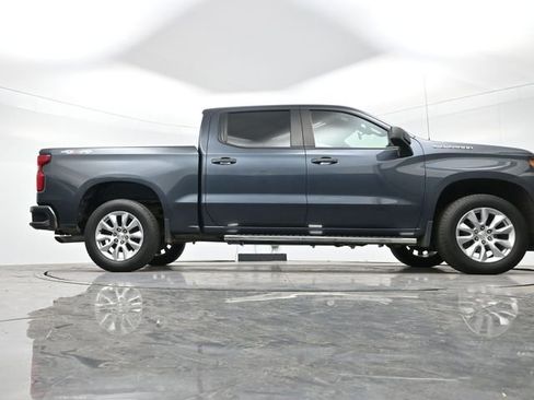 Used 2021 Chevrolet Silverado 1500 Custom image 16