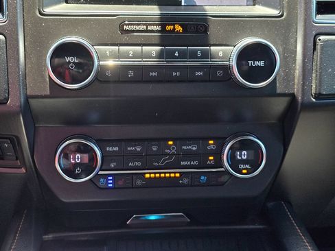Used 2020 Ford Expedition King Ranch AWD/4WD image 19