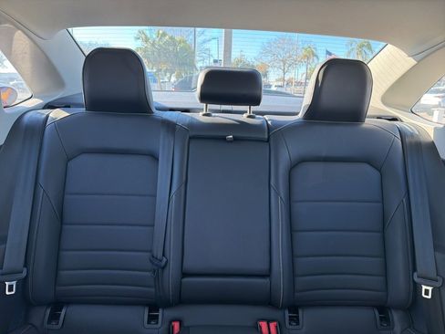 Used 2023 Volkswagen Jetta SE image 24