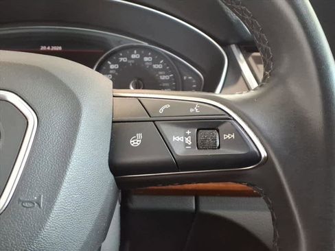 Used 2021 Audi Q5 2.0T Premium w/ Convenience Package AWD/4WD image 16
