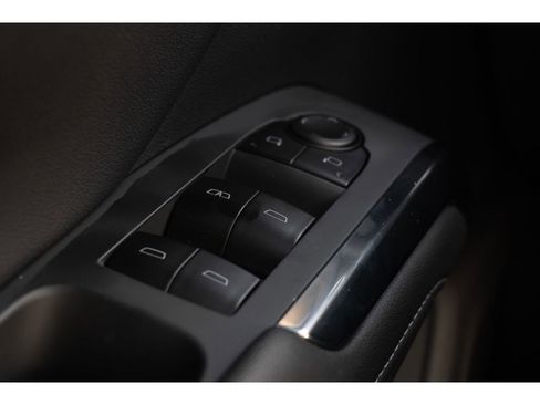 Used 2026 Chevrolet Traverse LT w/ Sun and Wheel Package FWD image 30