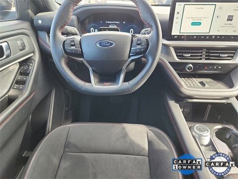 Certified 2025 Ford Explorer ST image 9